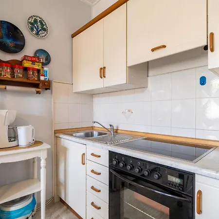 2 Bedroom In * Umag