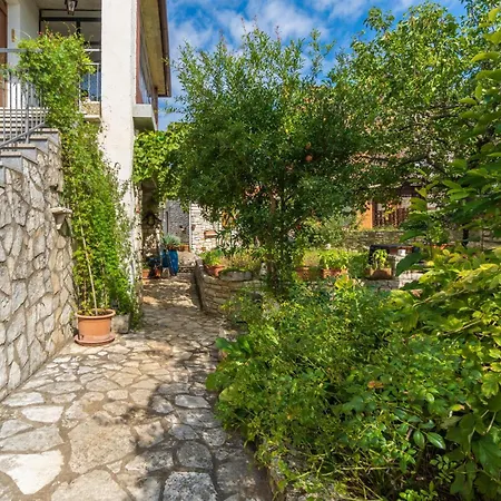 2 Bedroom In Umag