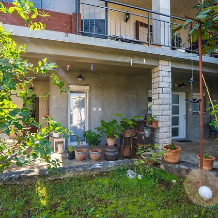 2 Bedroom In 公寓 *